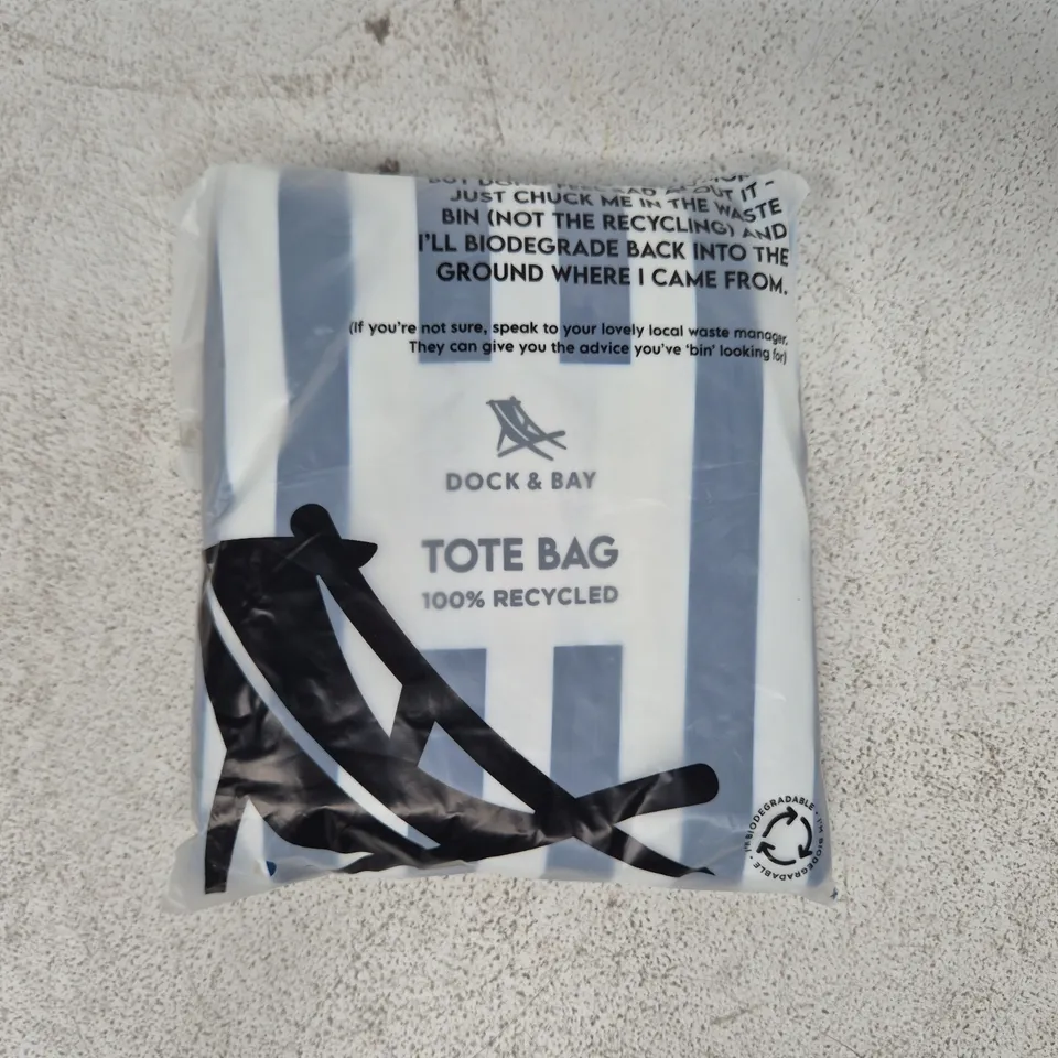 BAGGED DOCK & BAY RECYCLED FOLDABLE TOTE BAG