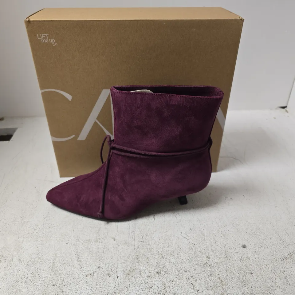 CALLA MAISIE CHERRY SUEDE BOOTS – UK 6 (EU 39)