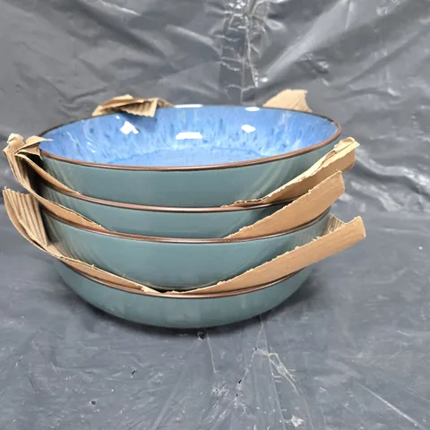 4 GLAZED SERVING BOWLS IN BLUE
