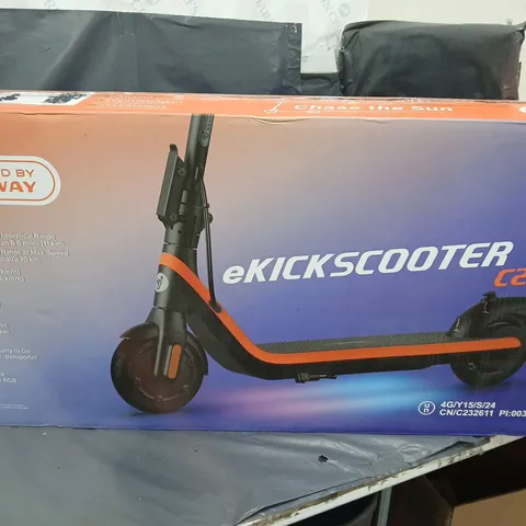 BOXED NINEBOT EKICKSCOOTER ELECTRIC SCOOTER - COLLECTION ONLY 