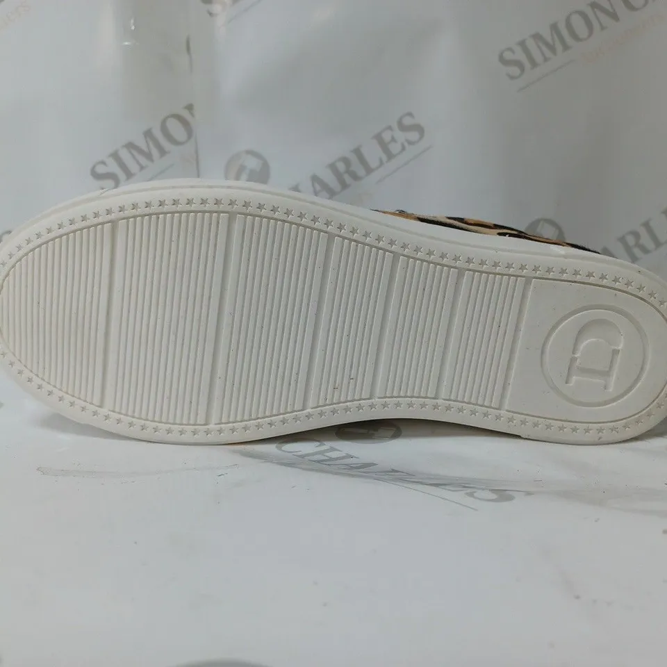 DUNE ENERGISE TRAINERS LEOPARD SIZE 5