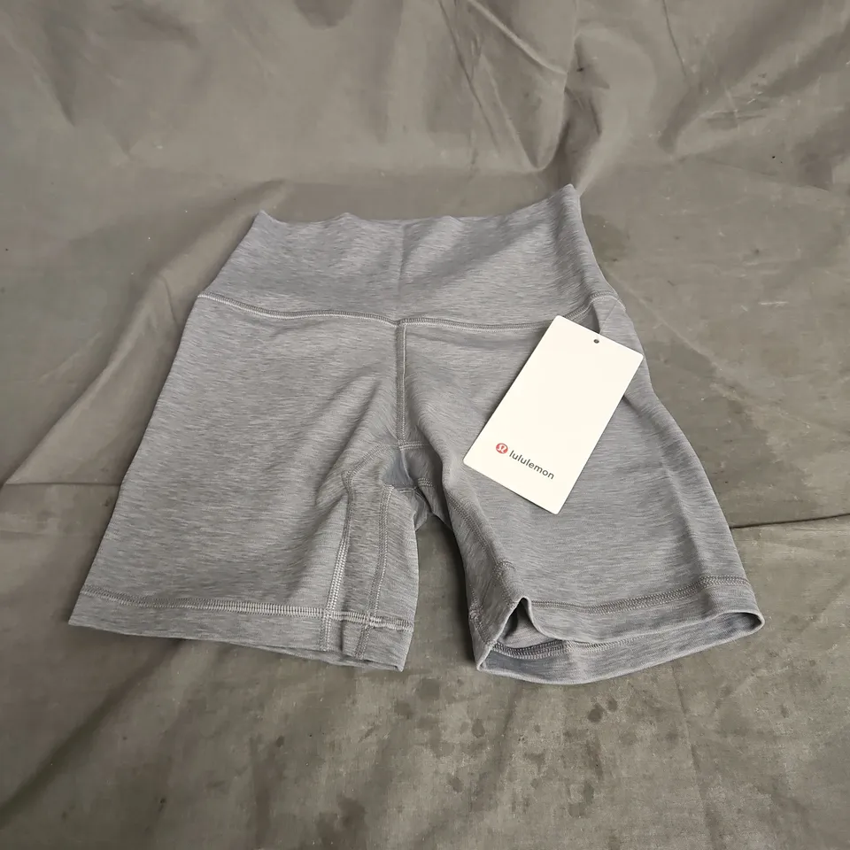 LULULEMON ALIGN HIGH-RISE SHORT 6" IN GREY SIZE 4