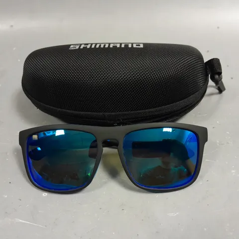 SHIMANO POLARISED GLASSES WITH BLUE/BLACK FRAMES