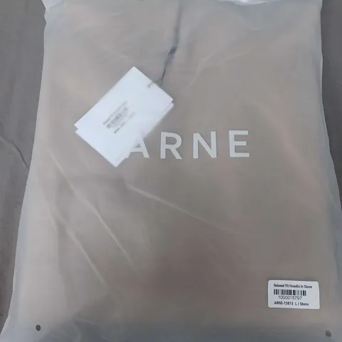 BAGGED ARNE RELAXED FIT HOODIE IN STONE - LARGE