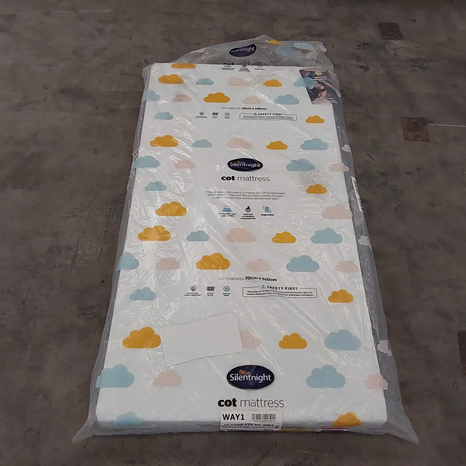 QUALITY BAGGED SILENTNIGHT SAFE NIGHTS ESSENTIALS COT BED 70 X 140CM MATTRESS