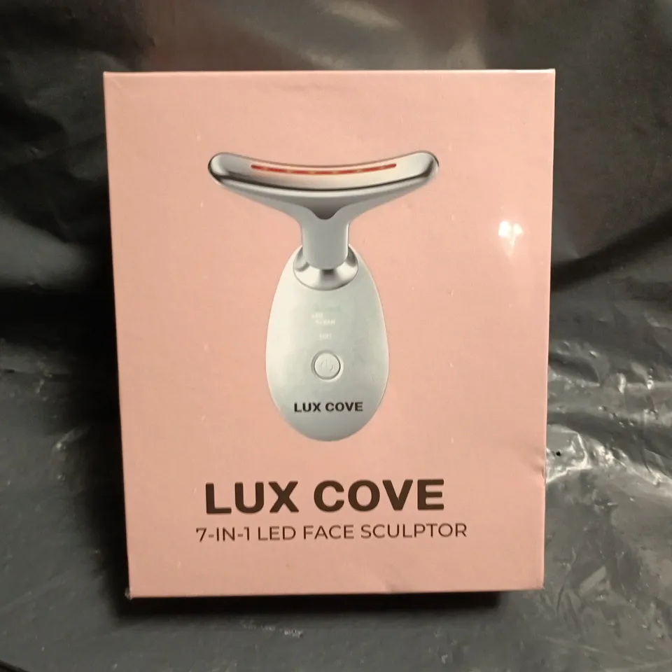 SEALED LUX COVE 7 IN 1 LED FACE SCULPTOR