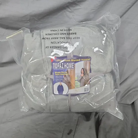 TOPAZ HOME ULTRA PLUSH BLANKET HOODIE – GREY 