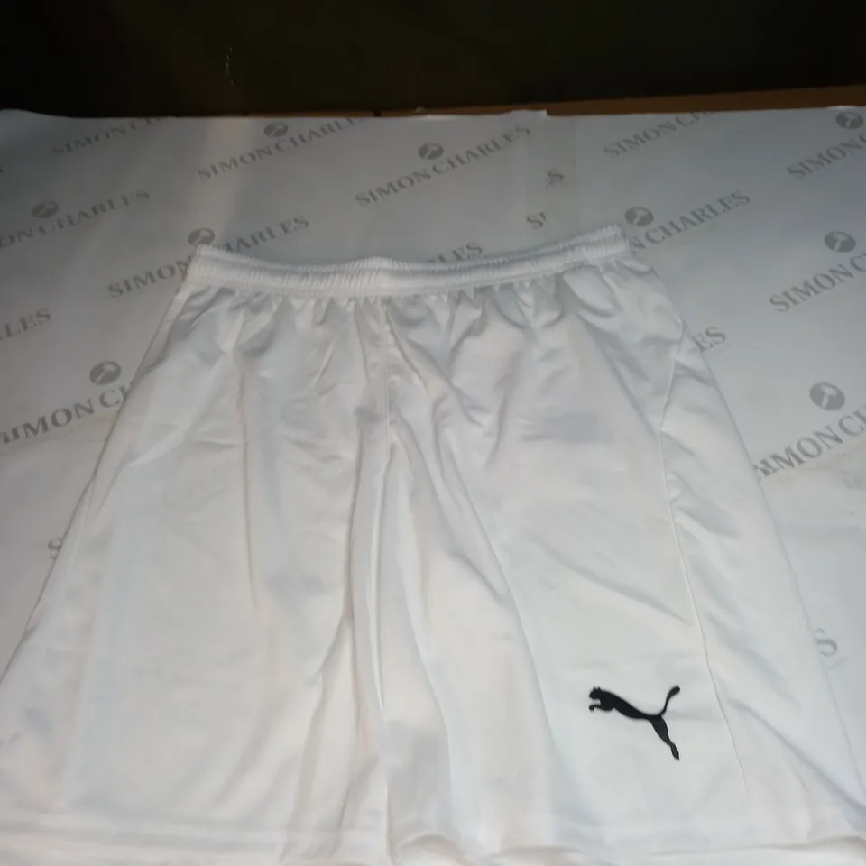 MENS PUMA LOGO SHORTS IN WHITE SIZE M 