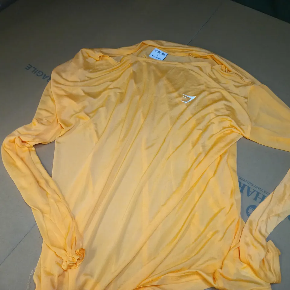 GYMSHARK THIN WORKOUT TOP IN ORANGE - S