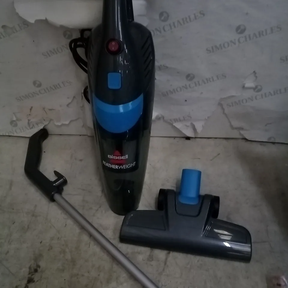 BOXED BISSELL FEATHERWEIGHT 2-IN-1 VACUUM 