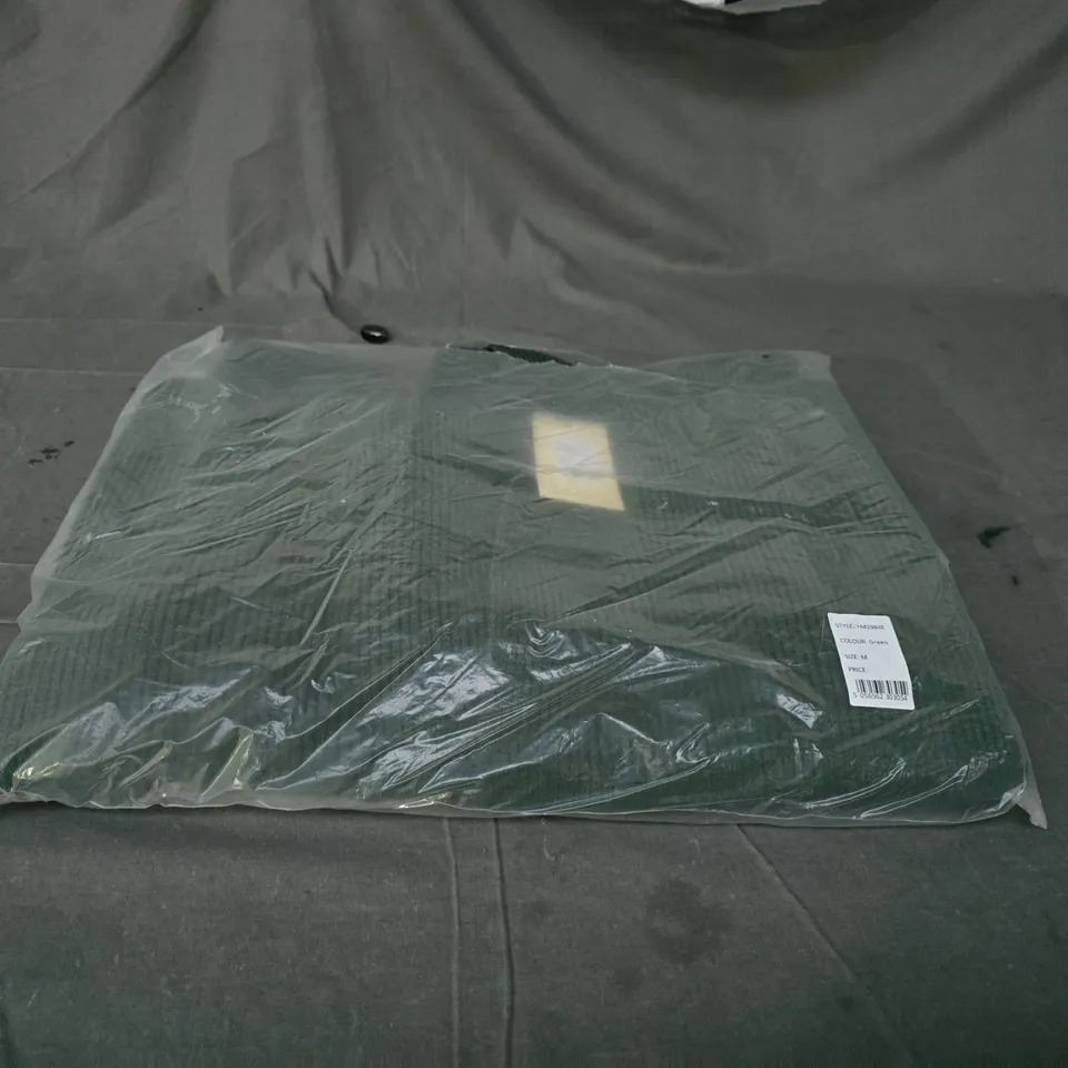 YUMI GREEN KNITTED CARDIGNAN GARMENT – UK SIZE M (VERIFY MODEL) BAGGED