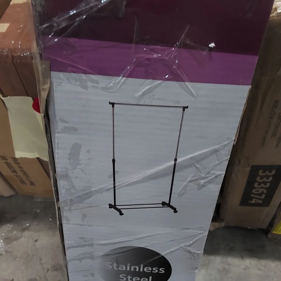 BOXED 81CM WIDE CLOTHES RACK (1 BOX)