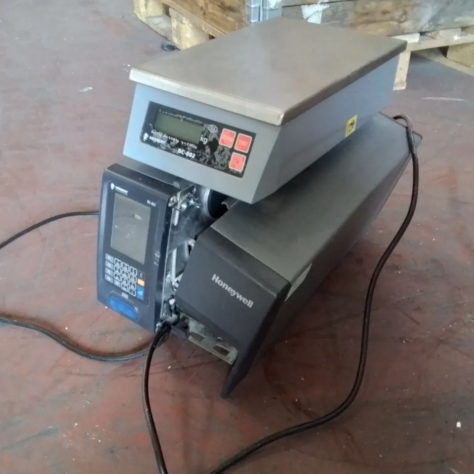 HONEYWELL BC-802 DIGITAL SCALE WITH RECEIPT PRINTER