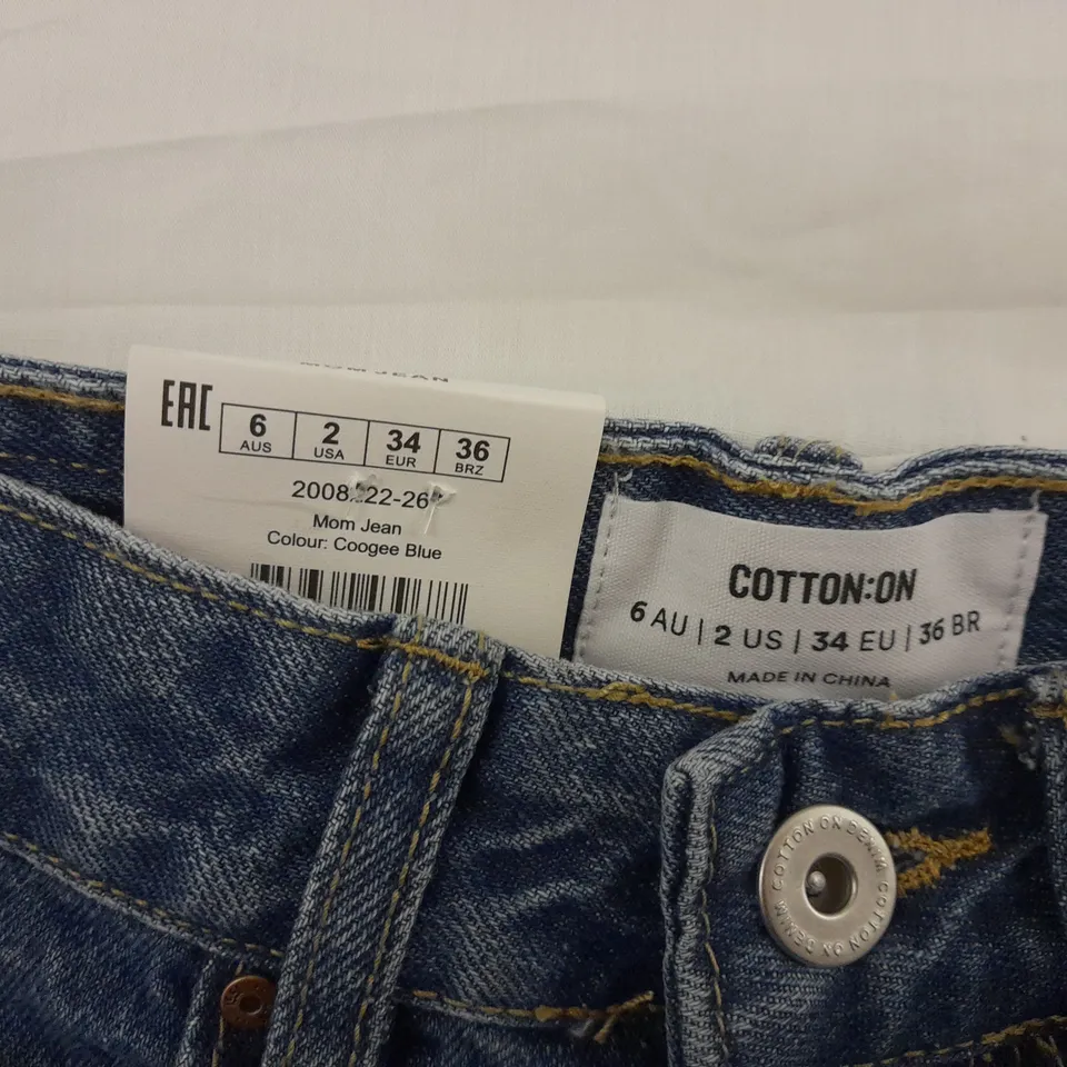 BOX OF APPROX 20 COTTON:ON MOM JEANS - COOGEE BLUE SIZE 6 AUS