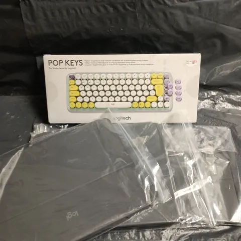 4 X LOGITECH KEYBOARD PRODUCTS TO INCLUDE TABLET KEYBOARDS & POP KEYS 