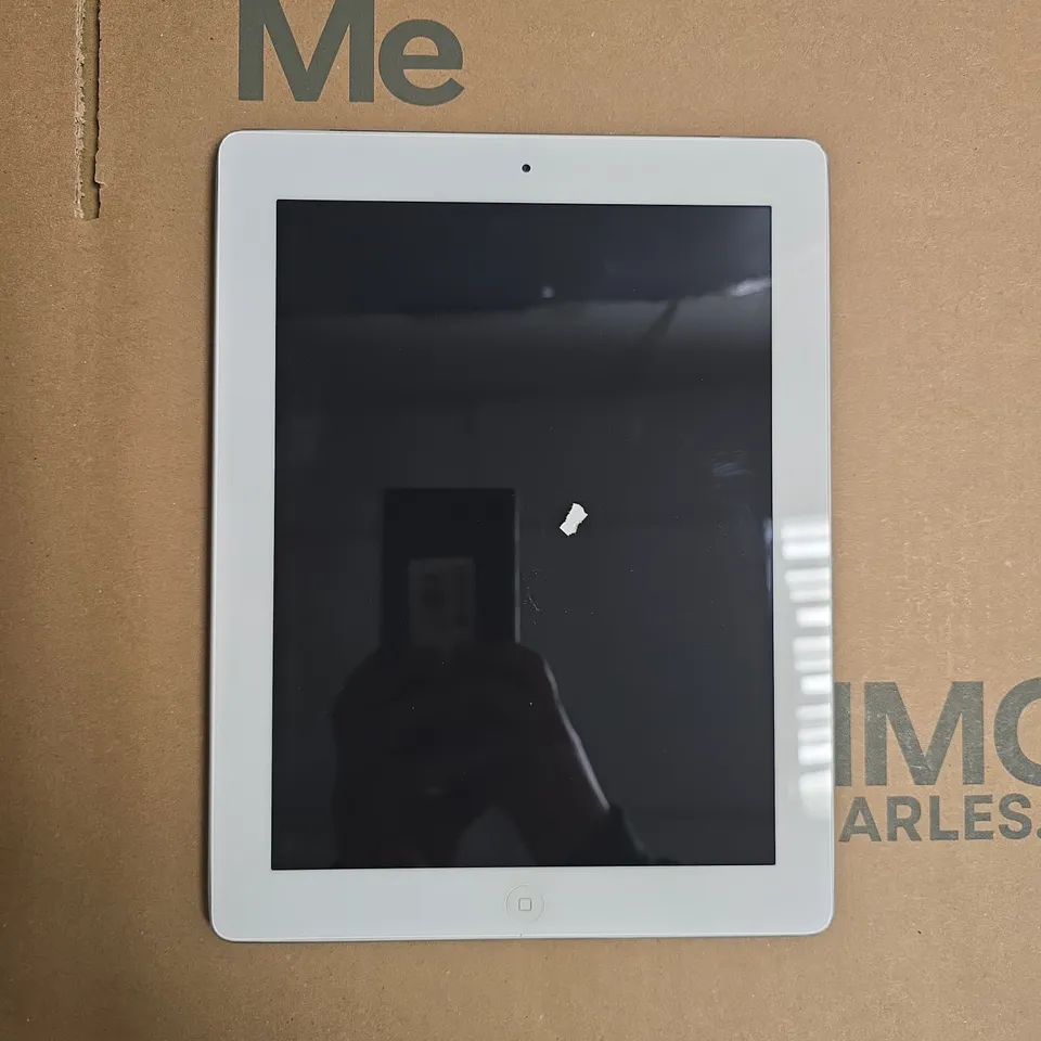 IPAD 3RD GEN 32GB 