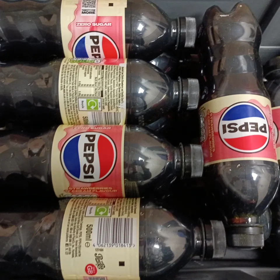 APPROXIMATELY 17 PEPSI STRAWBERRIES & CREAM ZERO SUGAR BOTTLES (17X500ML)