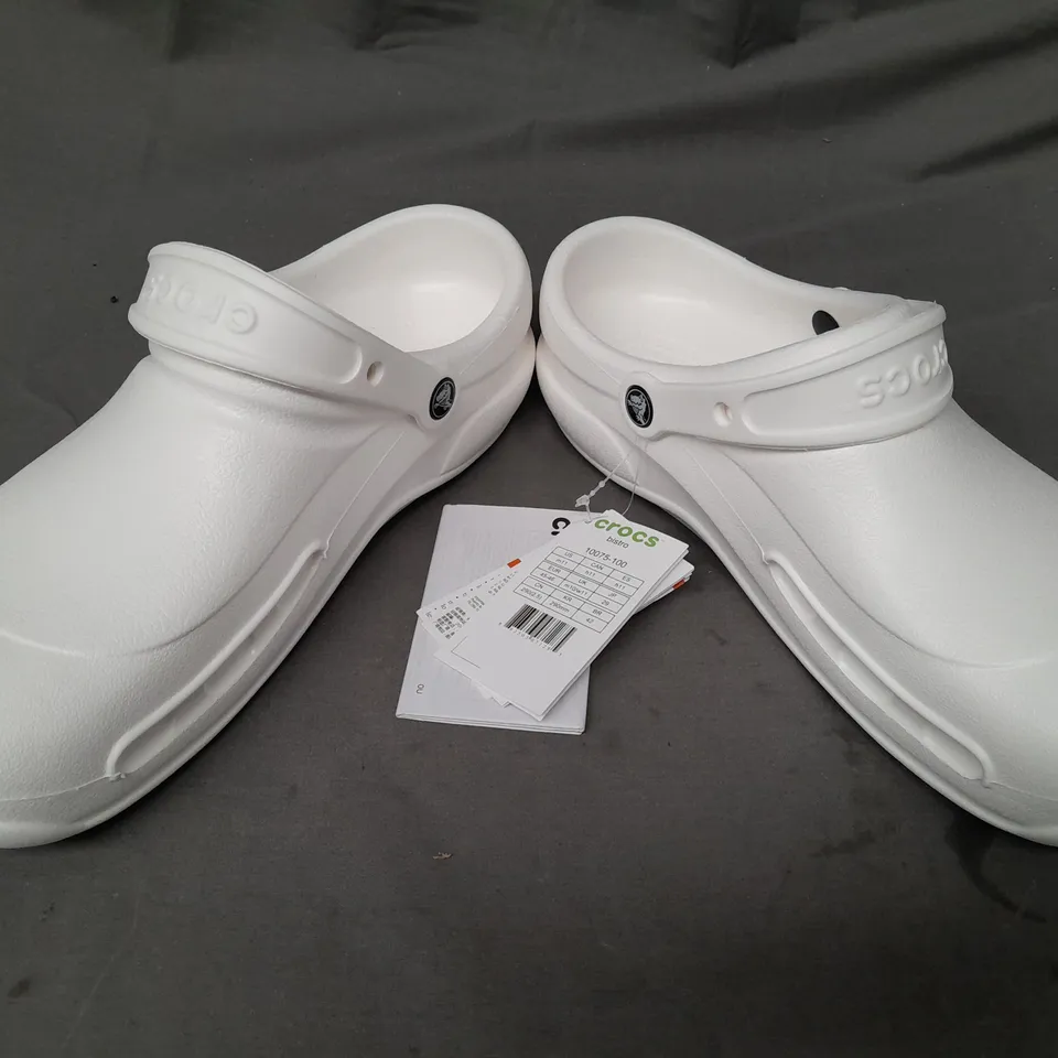 PAIR OF CROCS BISTRO CLOGS IN WHITE UK SIZE M10/W11