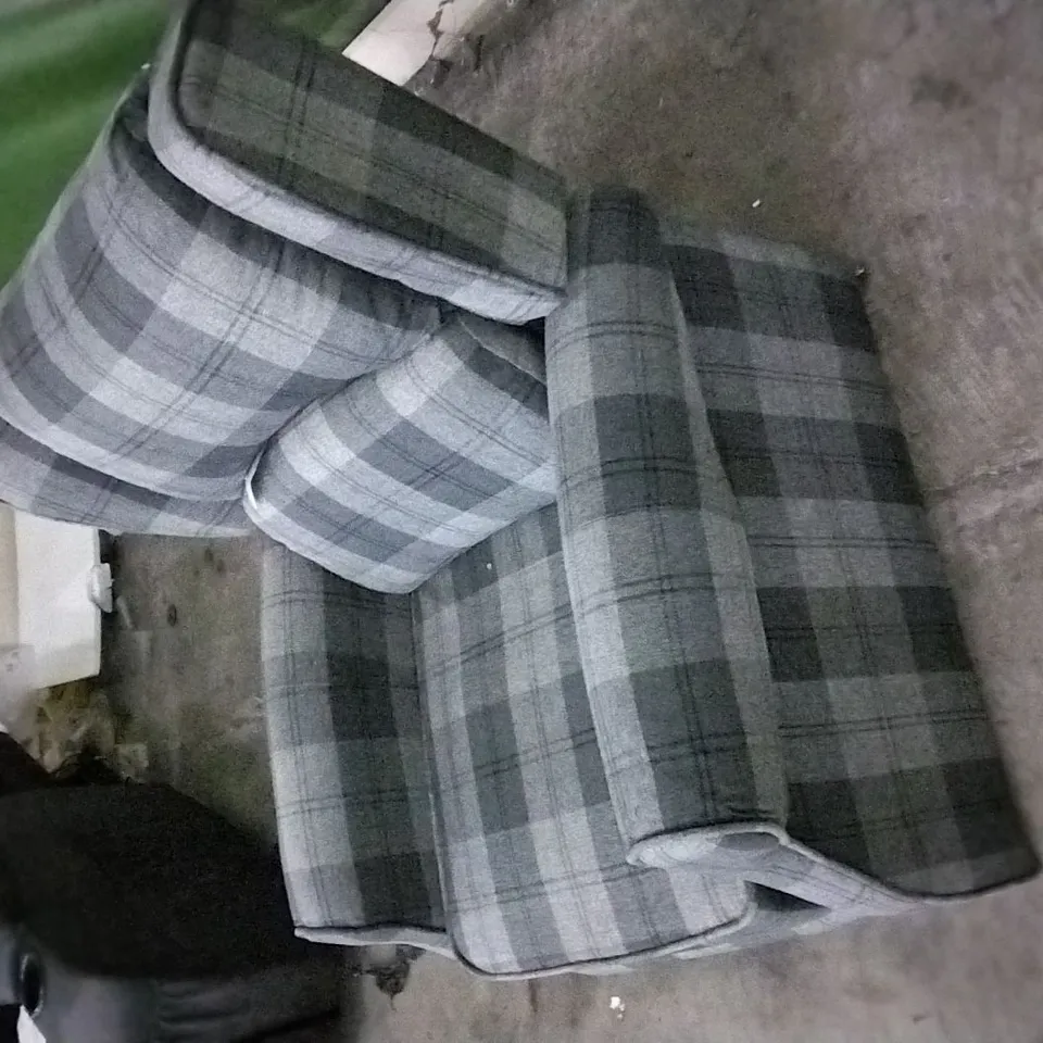 QUALITY DESIGNER LIGHT/DARK GREY TARTAN FABRIC PUSHBACK RECLINER ARMCHAIR 