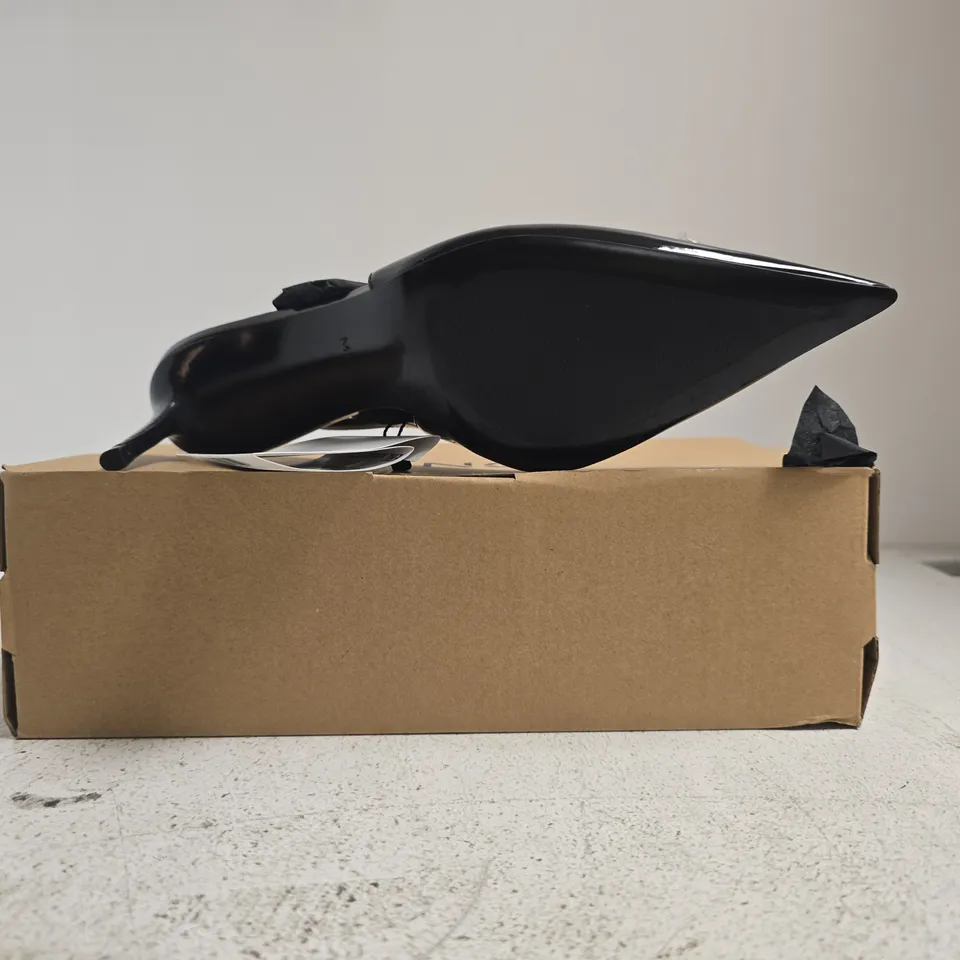BOXED PAIR OF MANGO POINTED TOE STILETTO HEEL SLINGBACK SHOES IN BLACK SIZE UK 4