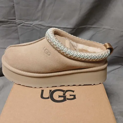 UGG WOMEN'S TAZZ II BOOTS – UK 4 (US 6) SAND SUEDE WITH SHEARLING