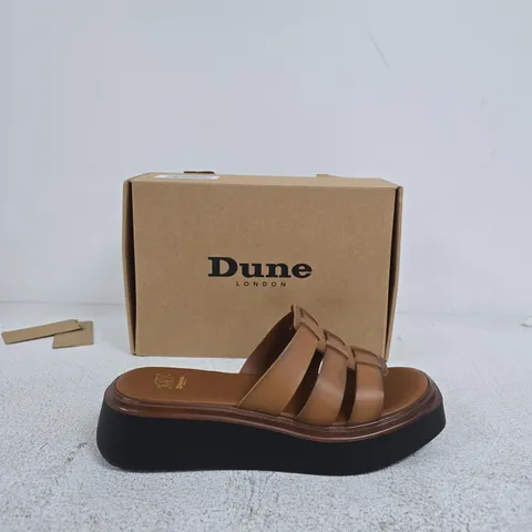 DUNE LONDON TAN LEATHER FLATFORM SANDALS – UK 7 (EU 40)