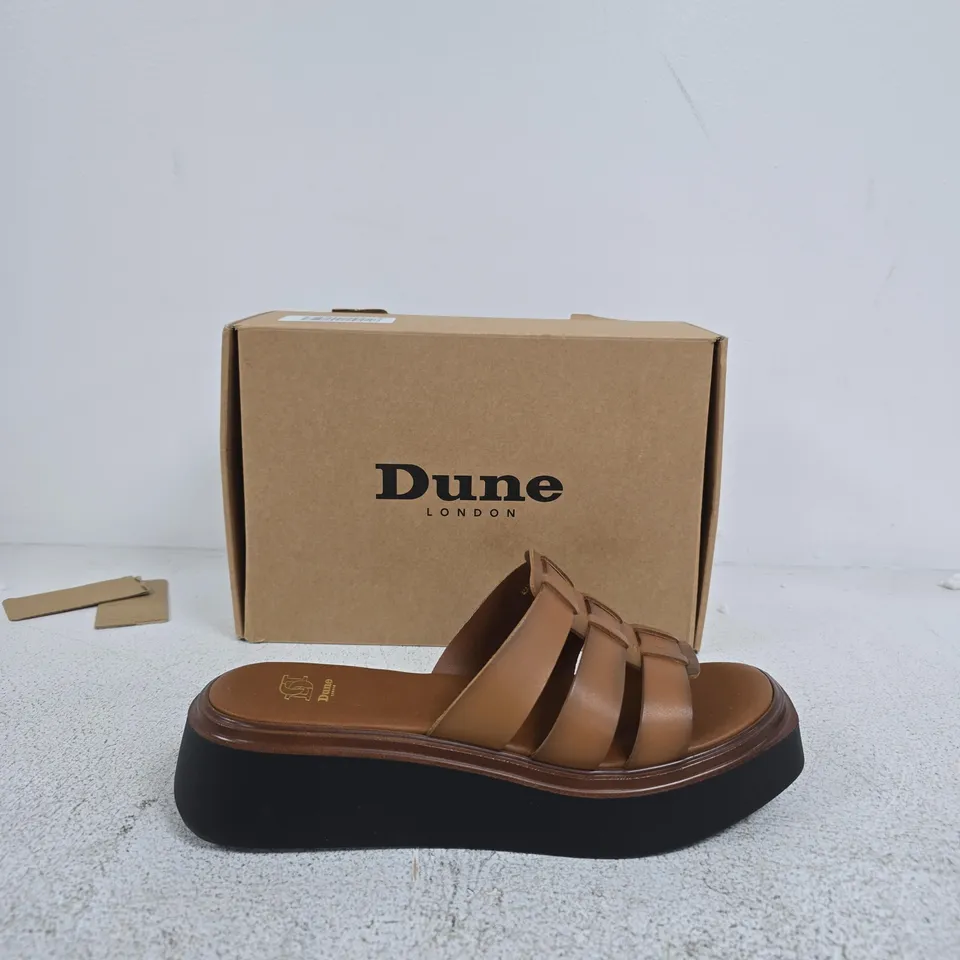 DUNE LONDON TAN LEATHER FLATFORM SANDALS – UK 7 (EU 40)