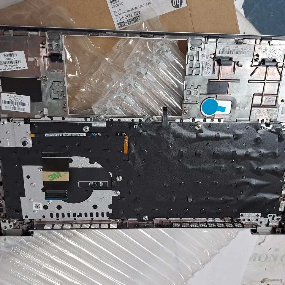 TWO BOXED BRAND NEW HP LAPTOP KEYBOARDS M07090-FL1