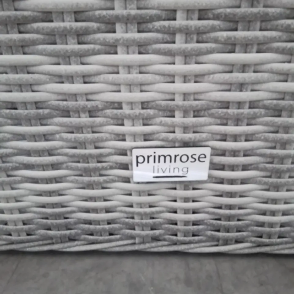 BOXED PRIMROSE LIVING CURVED ARM SINGLE ARMCHAIR IN LIGHT GREY 