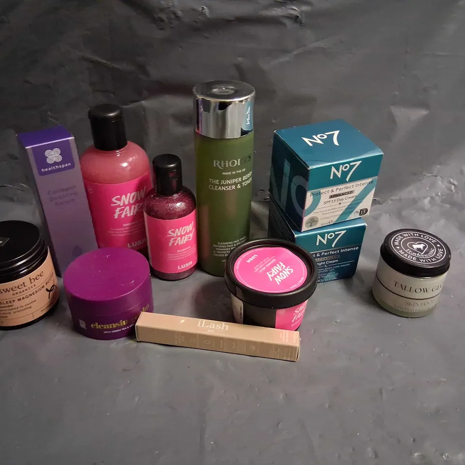APPROXIMATELY 20 ASSORTED HEALTH AND BEAUTY PRODUCTS TO INCLUDE; NO 7, LUSH, RHODES AND HEALTHSPAN