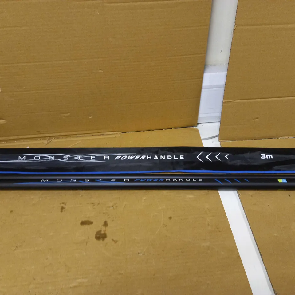 MONSTER X POWER HANDLE LANDING NET HANDLE - COLLECTION ONLY 