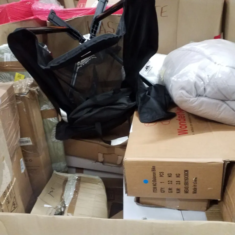 PALLET CONTAINING ASSORTED PRODUCTS INCLUDING AUDIO TURNTABLE, UNIVERSAL TV STAND, BABY BOUNCER, PET MAT & BADMINTON RACKET
