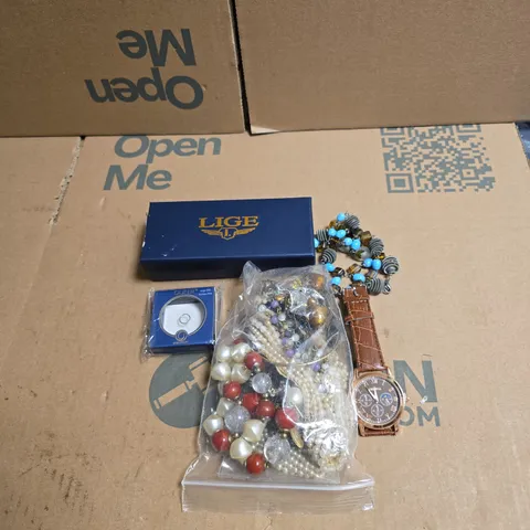 TOTE OF APPROXIMATELY 25 ASSORTED WATCH/JEWELLERY ITEMS TO INCLUDE LIGE WATCH, OUFER ETC