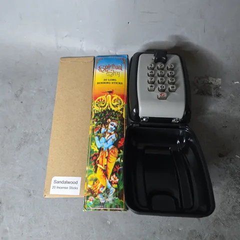APPROXIMATELY 20 ASSORTED ITEMS TO INCLUDE - 20 LONG BURNING STICK , SANDAL WOOD 20 INCENSE STICKS , KEYLOCK ETC