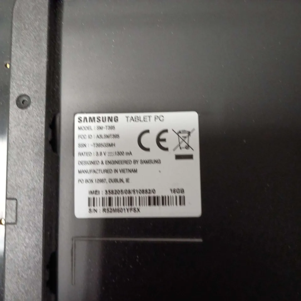 SAMSUNG GALAXY TABLET PC 8-INCH – CRACKED SCREEN