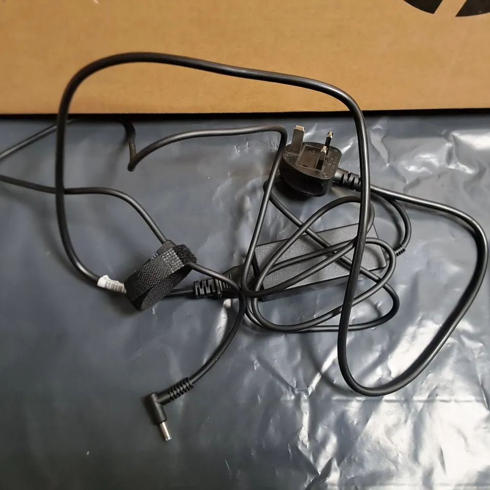 BOXED HP INTEL CELERON LAPTOP IN BLACK - 14S-DQ0000SA