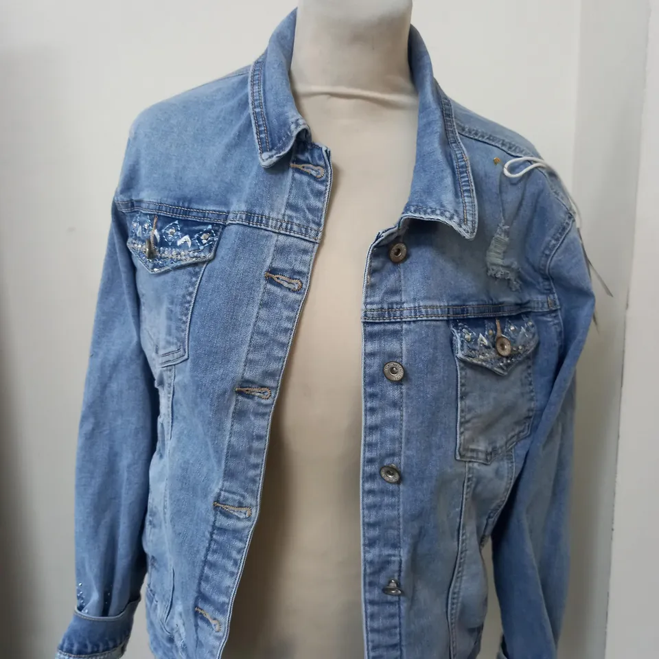 MONDAY PREMIUM DEMIN JACKET WITH STUDS - SIZE 44