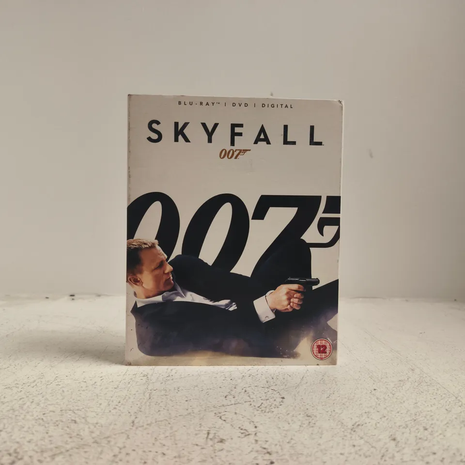 007 SKYFALL BLU-RAY DVD