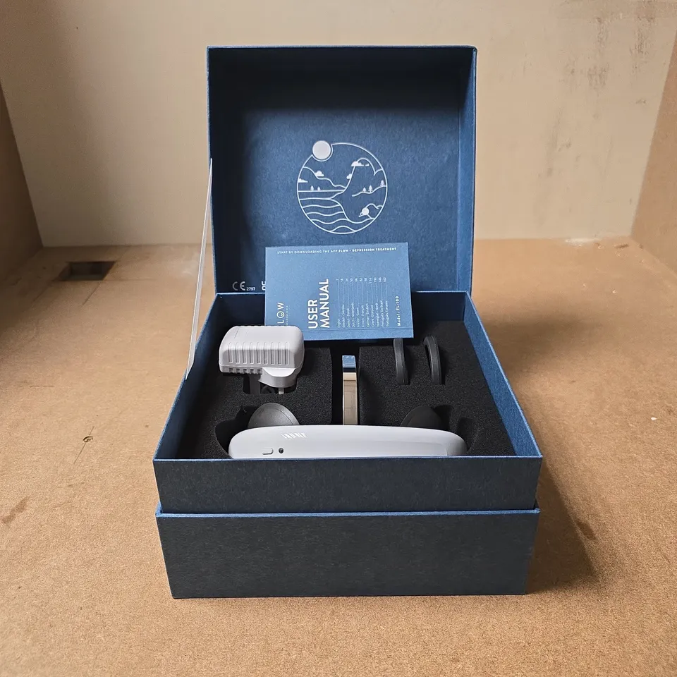 FLOW FL-100 NEUROSCIENCE WIRELESS HEADSET DEPRESSION TREATMENT BOXED