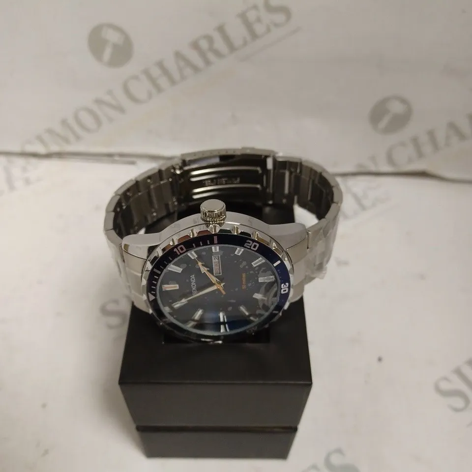 BOXED SEKONDA GENTS SPORTS WATCH WITH STAINLESS STEEL BRACELET - JAPAN MOVEMENT - 5 ATM. 
