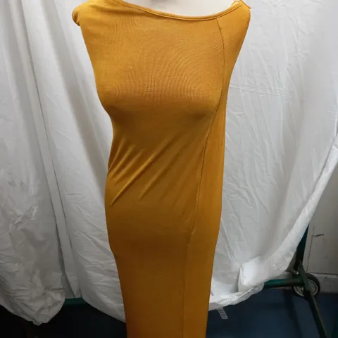 WOMANS MOTEL KIYOMI MANGO DRESS