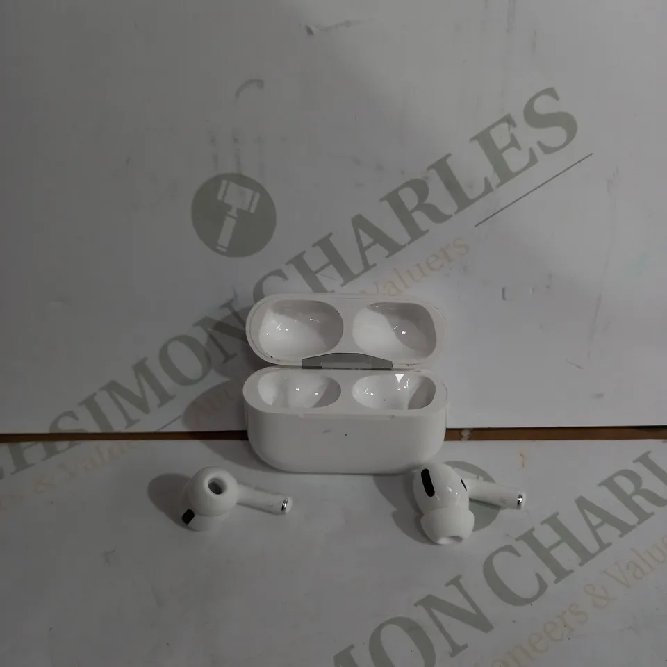 APPLE AIR PODS GEN 1 