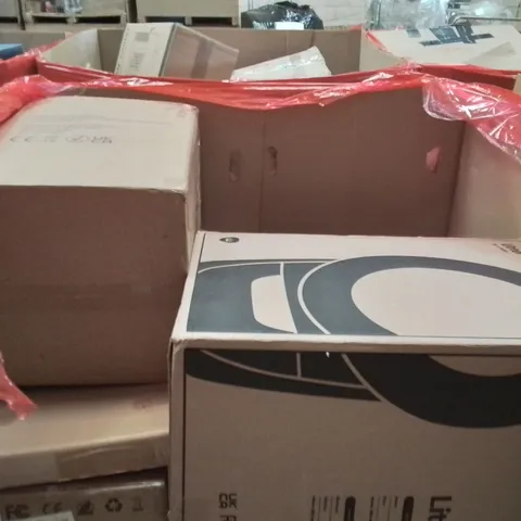 PALLET OF ASSORTED HOUSEHOLD GOODS AND PRODUCTS TO INCLUDE; BOXED HOUSEHOLD ITEMS ETC