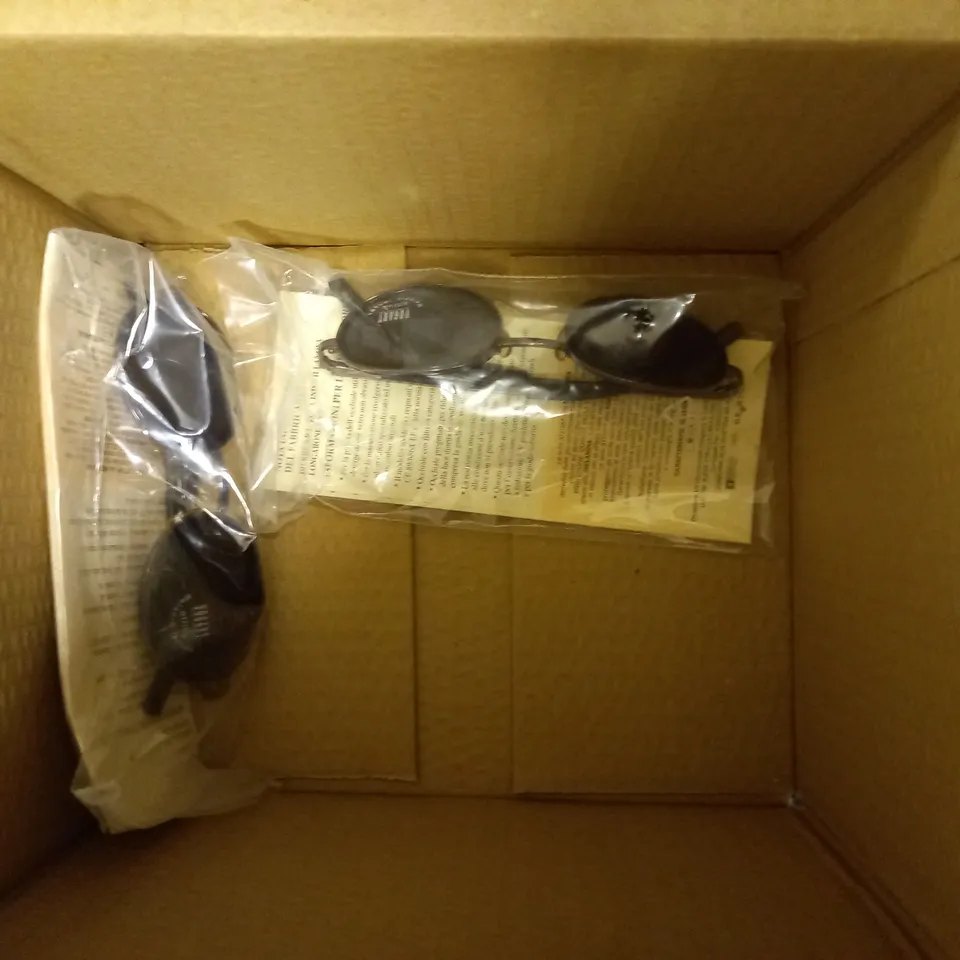 BOX OF APPROX 5 PAIRS OF VOGART 2481I SUNGLASSES.