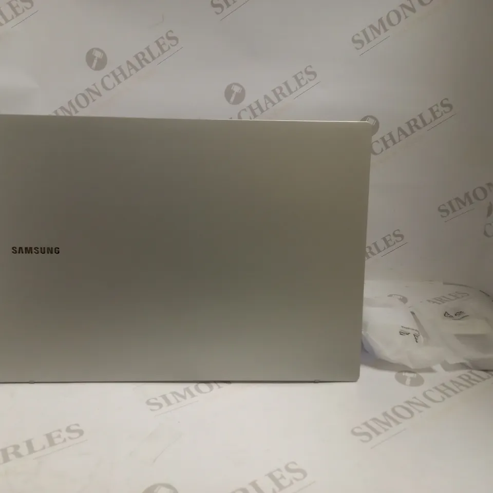 SAMSUNG GALAXY BOOK GO 14" LAPTOP FHD, QUALCOMM 7C, 4GB RAM, 128GB SSD RRP £369