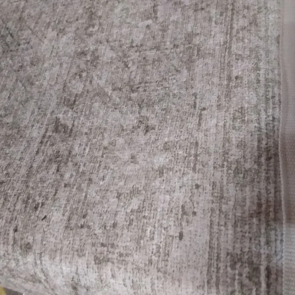 EKOHALI RUG - GREY WITH A WHITE TRIM 