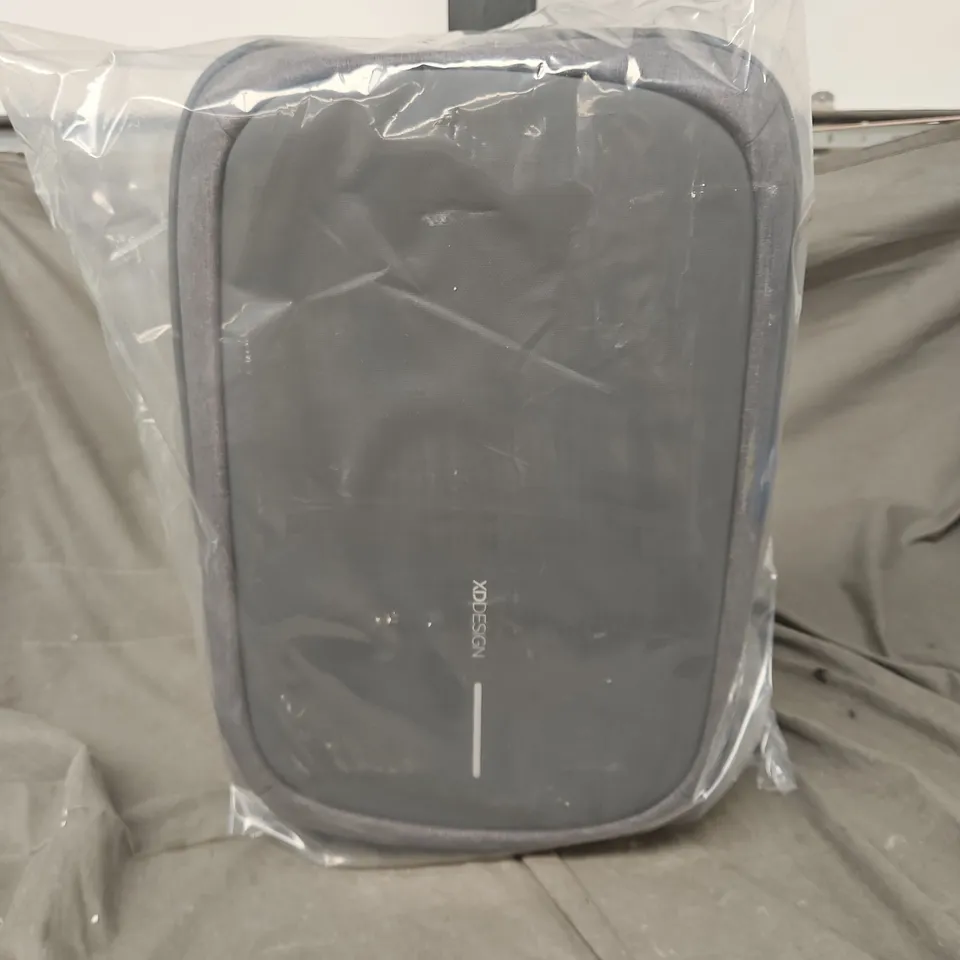 XD DESIGN BOBBY EDGE ANTI-THEFT BACKPACK