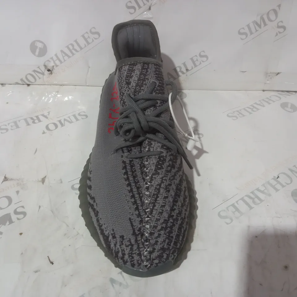 PAIR OF ADIDAS YEEZY SHOES IN GREY UK SIZE 9.5