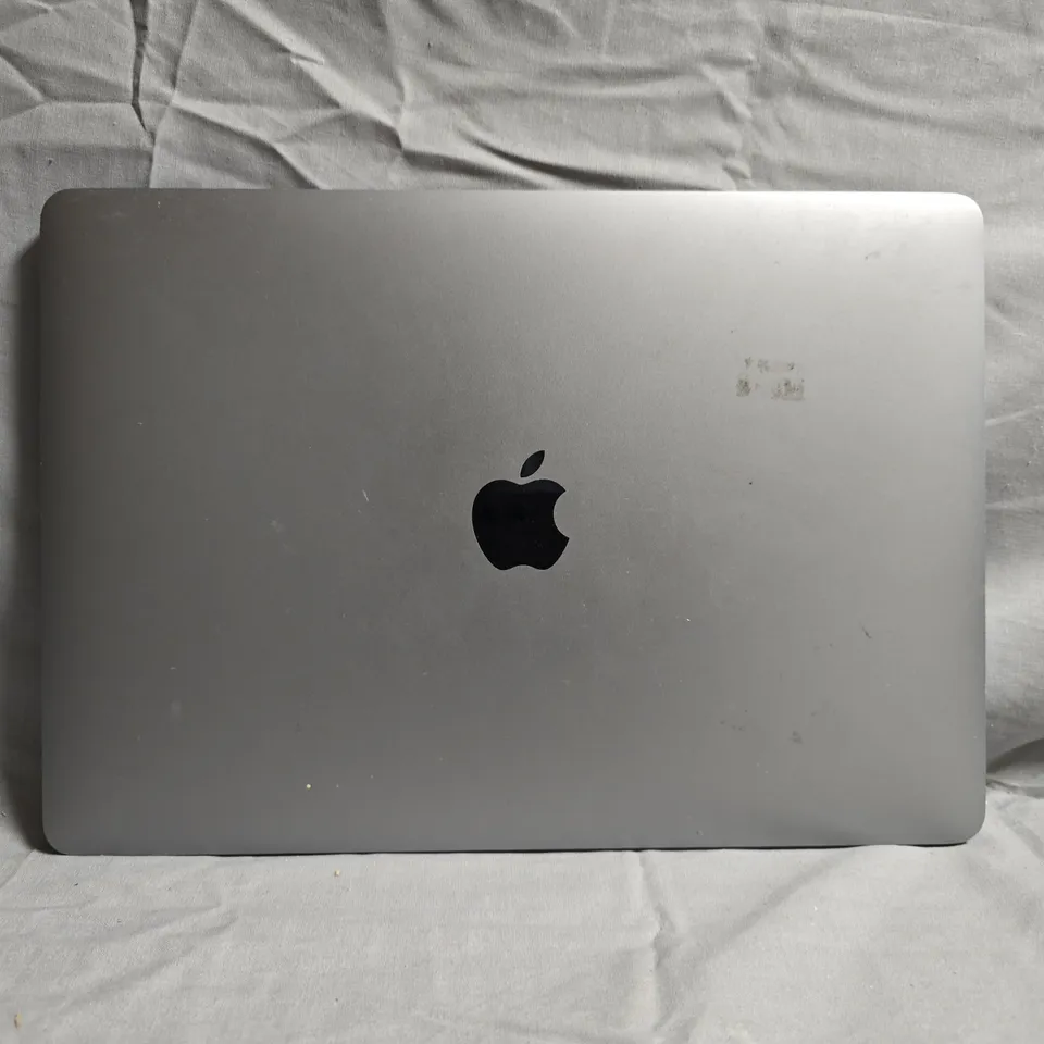 APPLE MACBOOK PRO A2338 13-INCH – SPACE GRAY