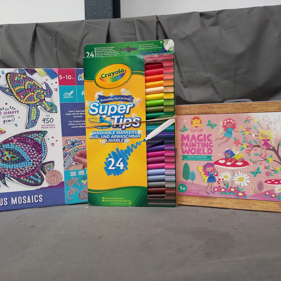 BOX OF APPROXIMATELY 20 ASSORTED TOYS AND GAMES TO INCLUDE MARVELLOUS MOSAICS, CRAYOLA SUPER TIPS, MAGIC PAINTING WORLD, ETC - COLLECTION ONLY